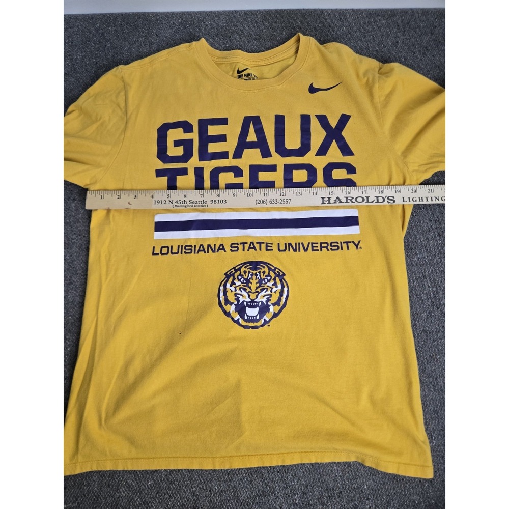 Nike Lsu Tigers Geaux Louisiana State University T-shirt Size Lg Gold Shaq Ncaa - Picture 8 of 9